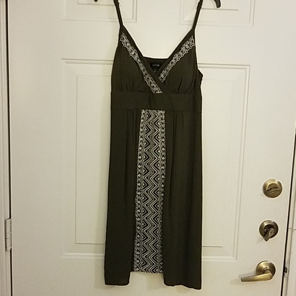 🌼Apt 9 Summer Dress